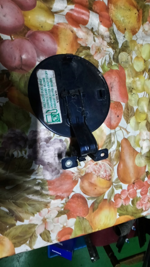 фото №3, Кришка заливної пального volvo c70 1997-2004