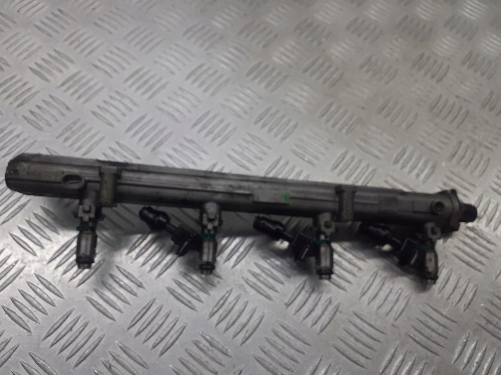 фото №1, Молдинг упорскування fiat stilo 1.6