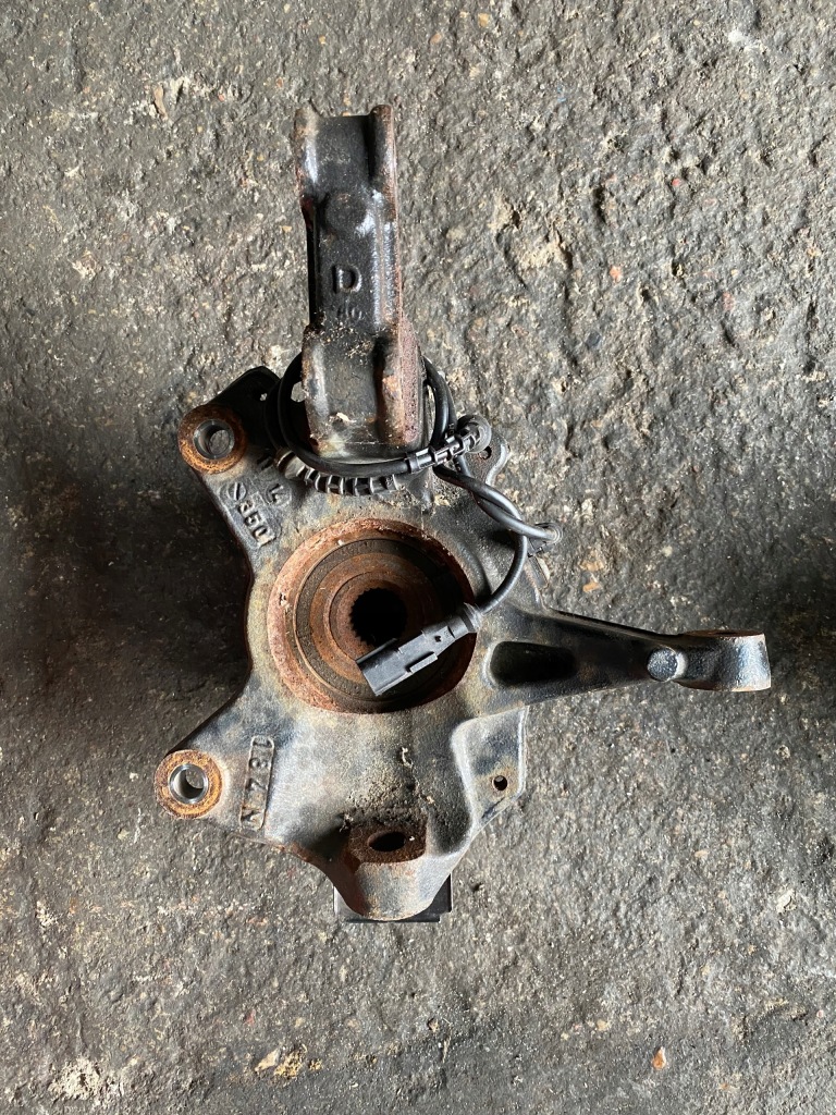 фото №2, 15 renault scenic iii поворотный кулак передняя правая