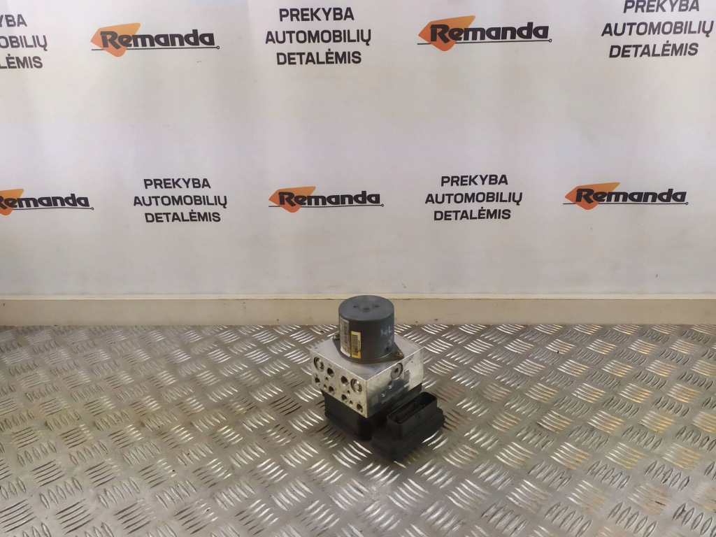 Купить 2013 mercedes-benz ml w166 насос abs a1664314612