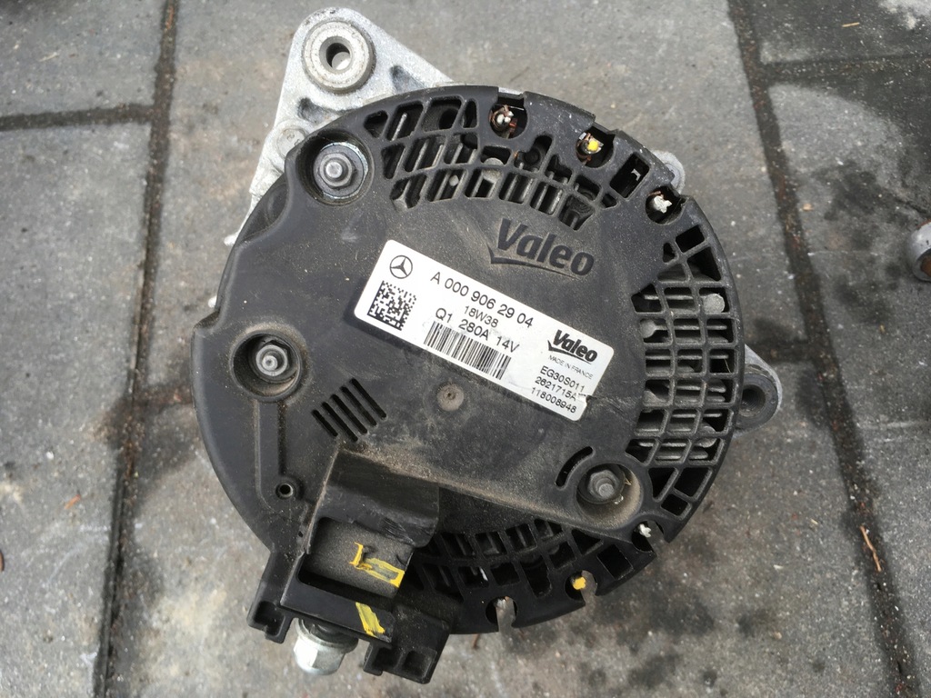 фото №1, Генератор mercedes w213 a0009062904