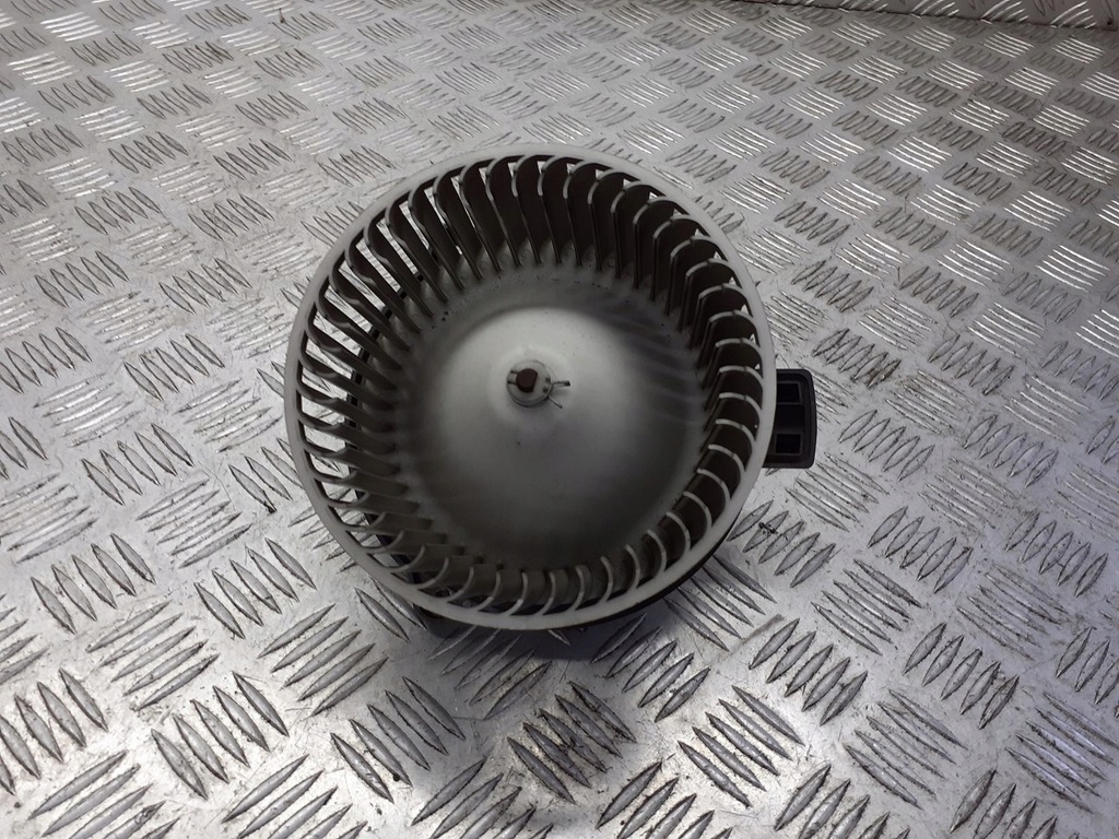 фото №1, Вентилятор обдув mazda 6 gj6ba02