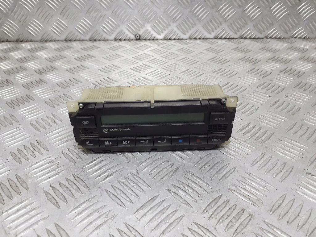 фото №1, Панель обдув кондиціонера vw golf iv 1.9 tdi