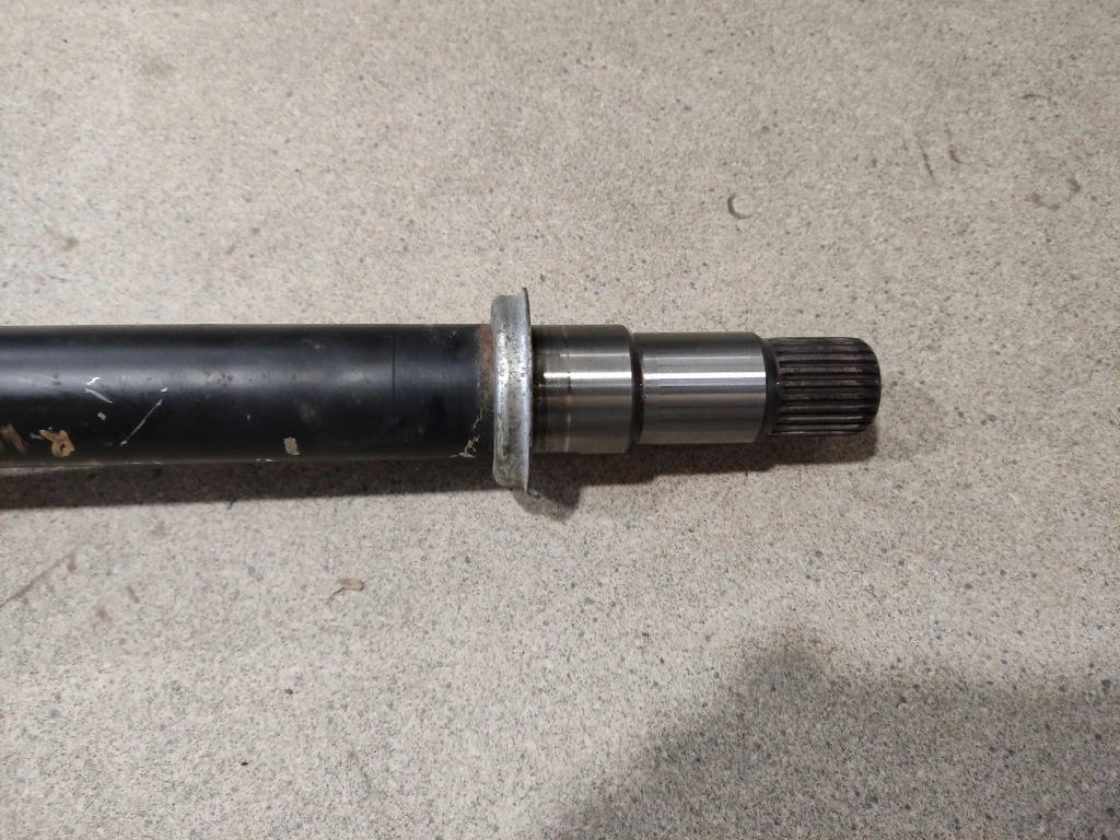 Приводной вал передняя перед сторона правая lexus rx 450h 4341048150 Оригинал