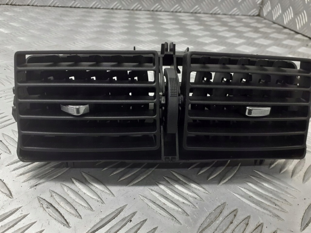 фото №1, Решітка середня обдув peugeot 307 9634511177