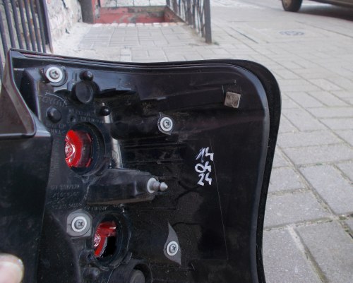 фото №14, Toyota land cruiser 150 ліва задня лампа оригінал