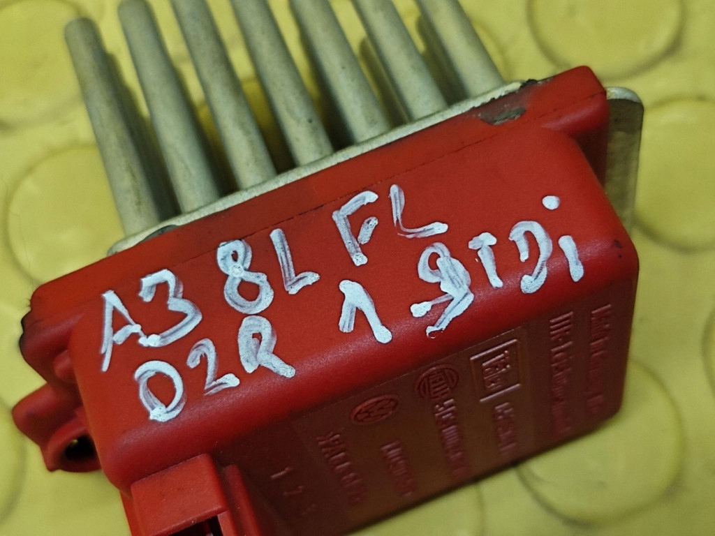 фото №8, Audi a3 8l резистор вентилятор 5ds00646701