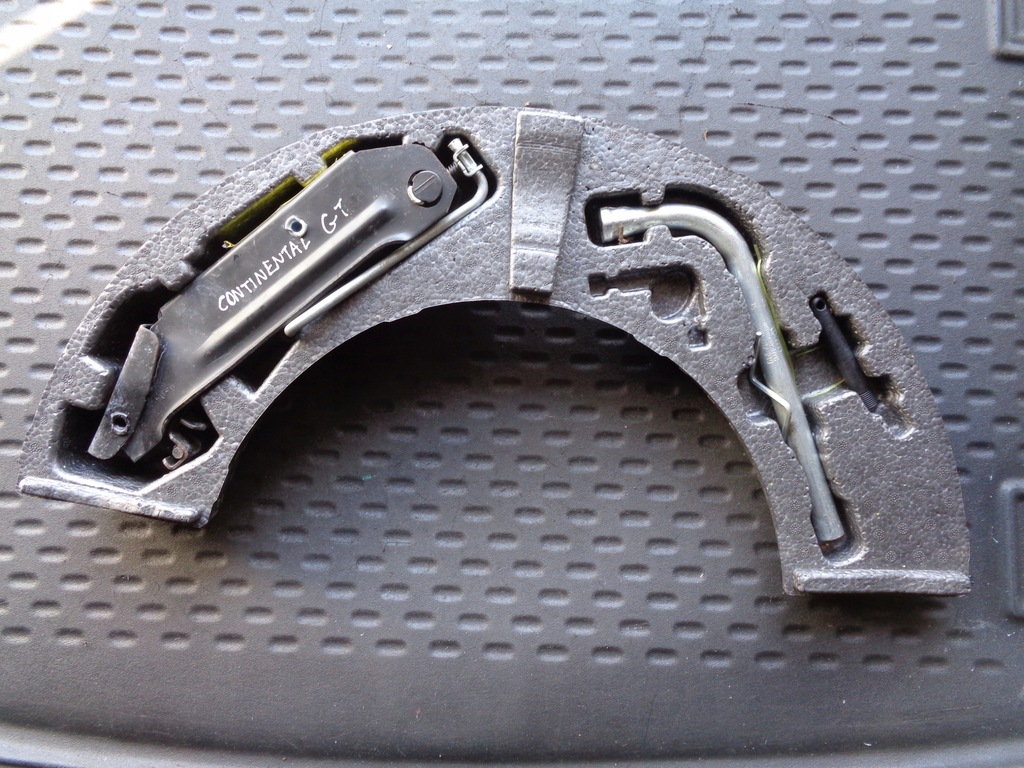 фото №1, Домкрат вкладиш набір ключ bentley continental gt