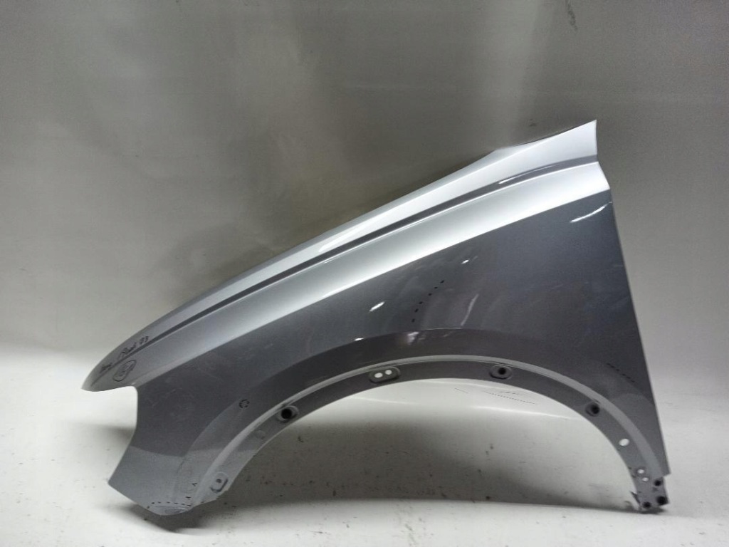 Крыло  перед передний левое  audi q3 83a821469 Киев