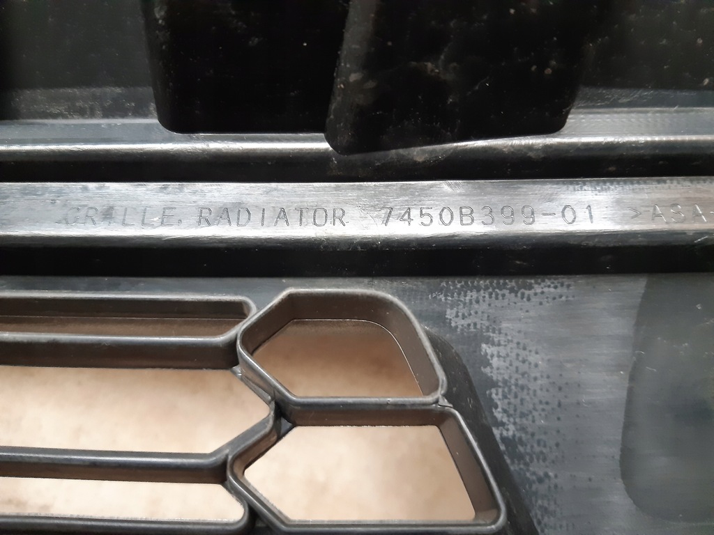 фото №11, Решётка радиатора - решётка радиатора - mitsubishi outlander sport - 2020