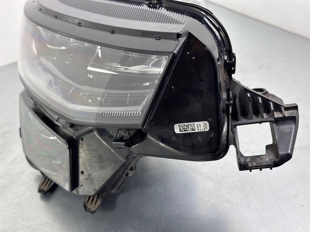 фото №9, Skoda kodiaq 2022 перед сторона правая лампа передняя 566941036 europa.