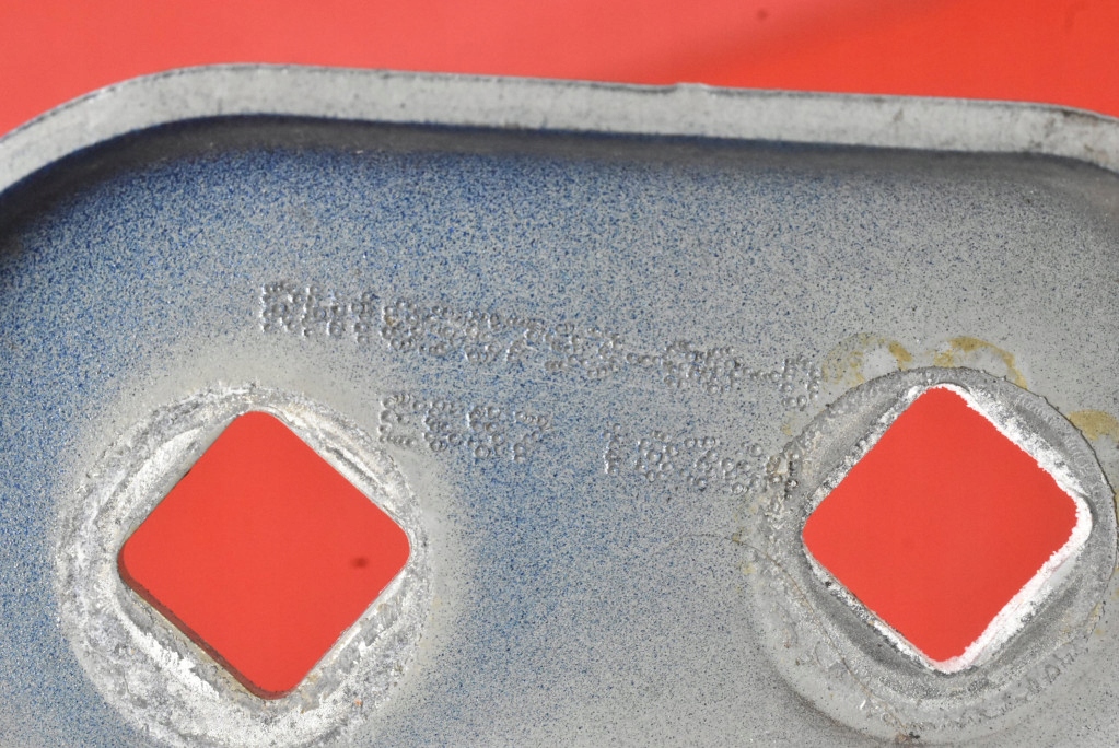 фото №8, Петля петлі капот 1098793-00-d tesla model 3 17-21