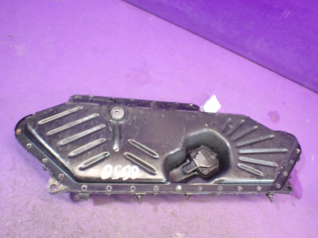 фото №6, Audi a8 d3 4,0tdi поддон масляная 057103602e датчик