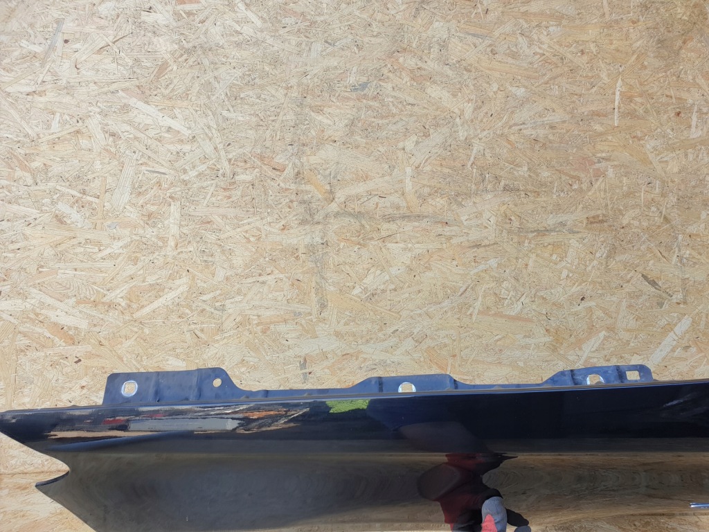 Mercedes w205 крила лівий перед lak 040 нелакований Ціна