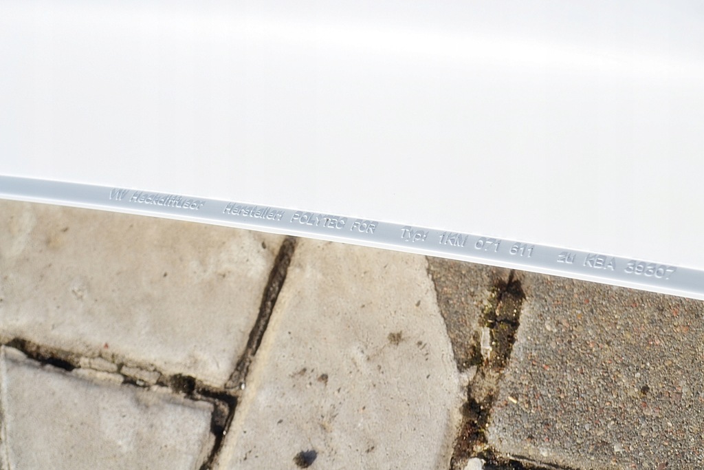 фото №11, Vw golf v 6 kombi jetta спойлер бампера задняя 1km071611 новый оригинал