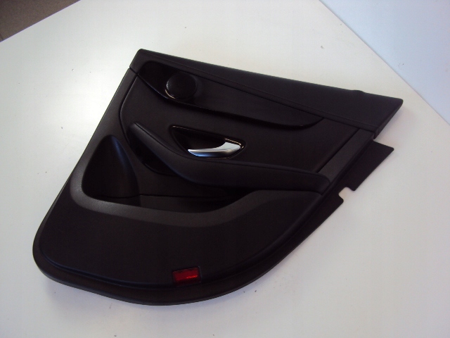 фото №1, Обивка дверь правый задняя mercedes glc x253 2015-