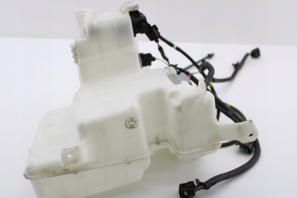 фото №11, Lexus rc is gs 2015-2018 бачок жидкость омывателя насос 060851-407