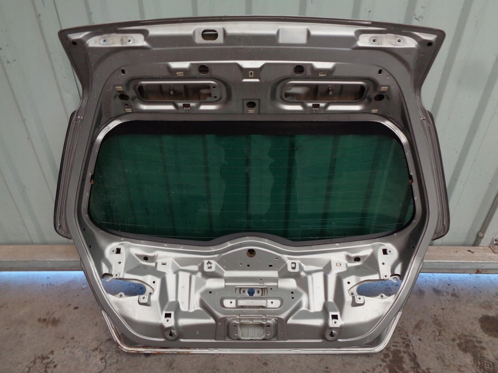 фото №9, Крышка багажника задняя alfa romeo 159 kombi lift 08r. kod 651