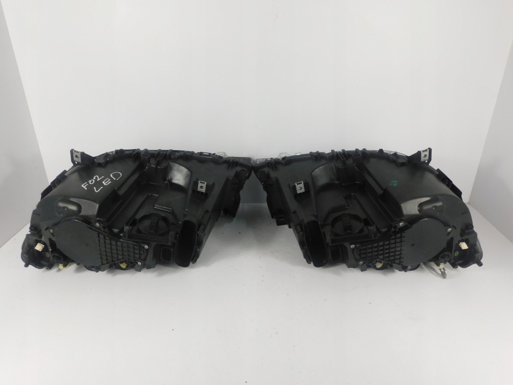 фото №10, Bmw 7 f01 f02 lift lci full led адаптивный лампа правая левая передняя europa