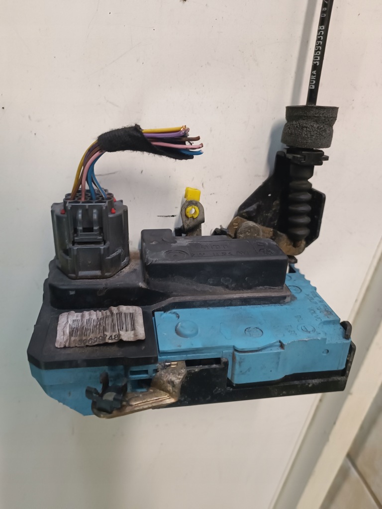 фото №5, Замок правый перед volvo s80 i europa