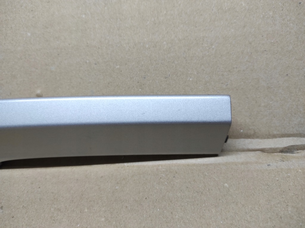 фото №6, Заглушка накладка рейлінг ліва перед renault laguna iii kombi