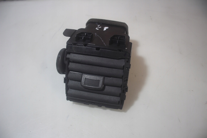 фото №1, Решітка обдув середня права micra iv k13 lift