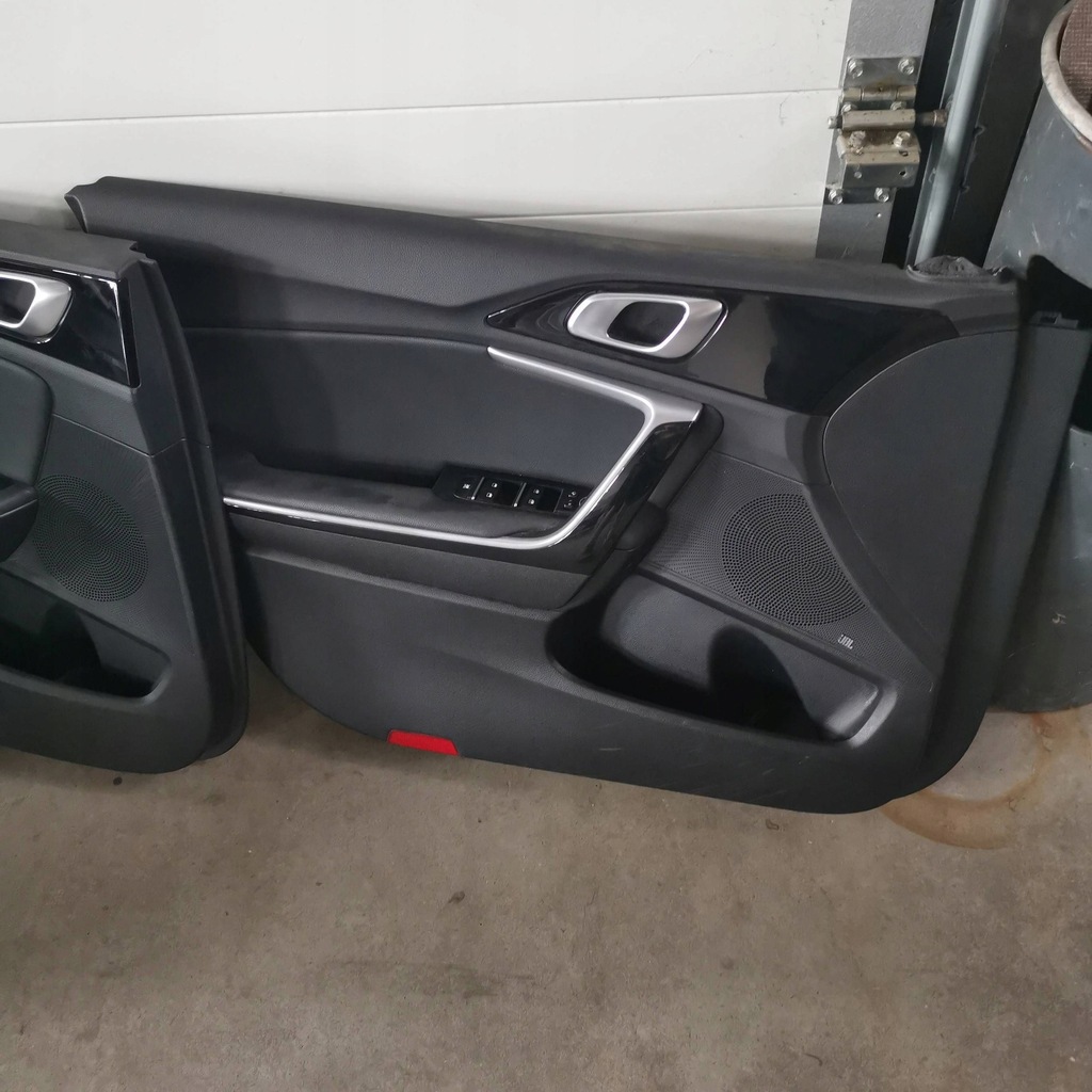 фото №14, Kia proceed iii gt line сиденья обшивки заднее сиденье комплект