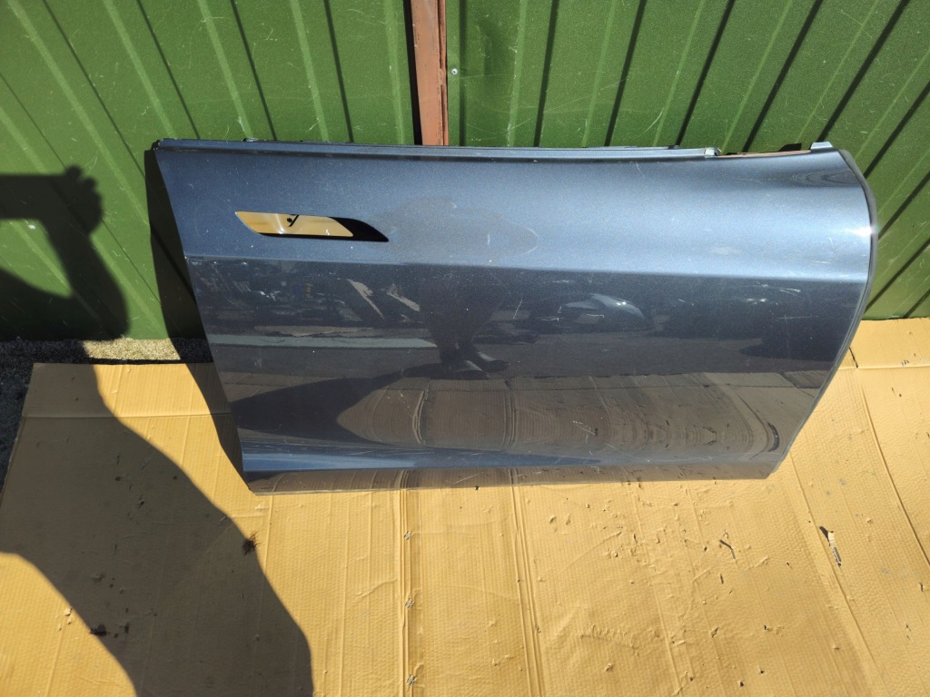Купити Tesla model s двері праве перед