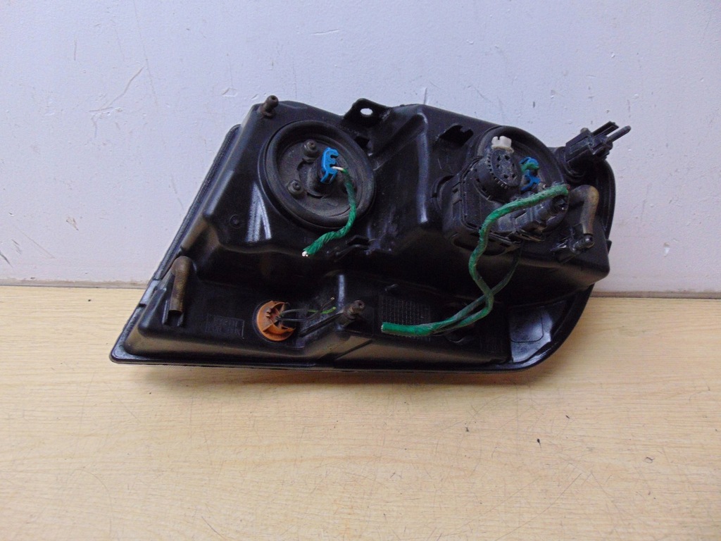 фото №15, Лампа правая перед jeep cherokee wj 99-04 europa