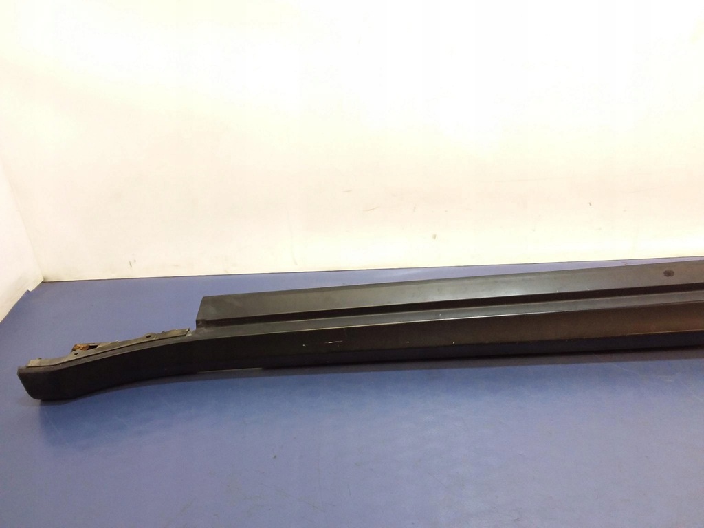 фото №7, Porsche panamera 970 gts lift молдинг порог левая