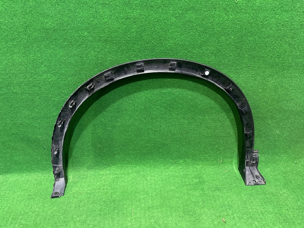 фото №8, Накладка молдинг крила перед права vw tiguan iii r-line 571853718a