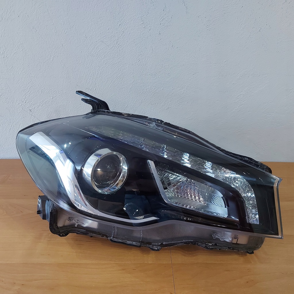 фото №1, Suzuki sx4 s cross лампа права full led