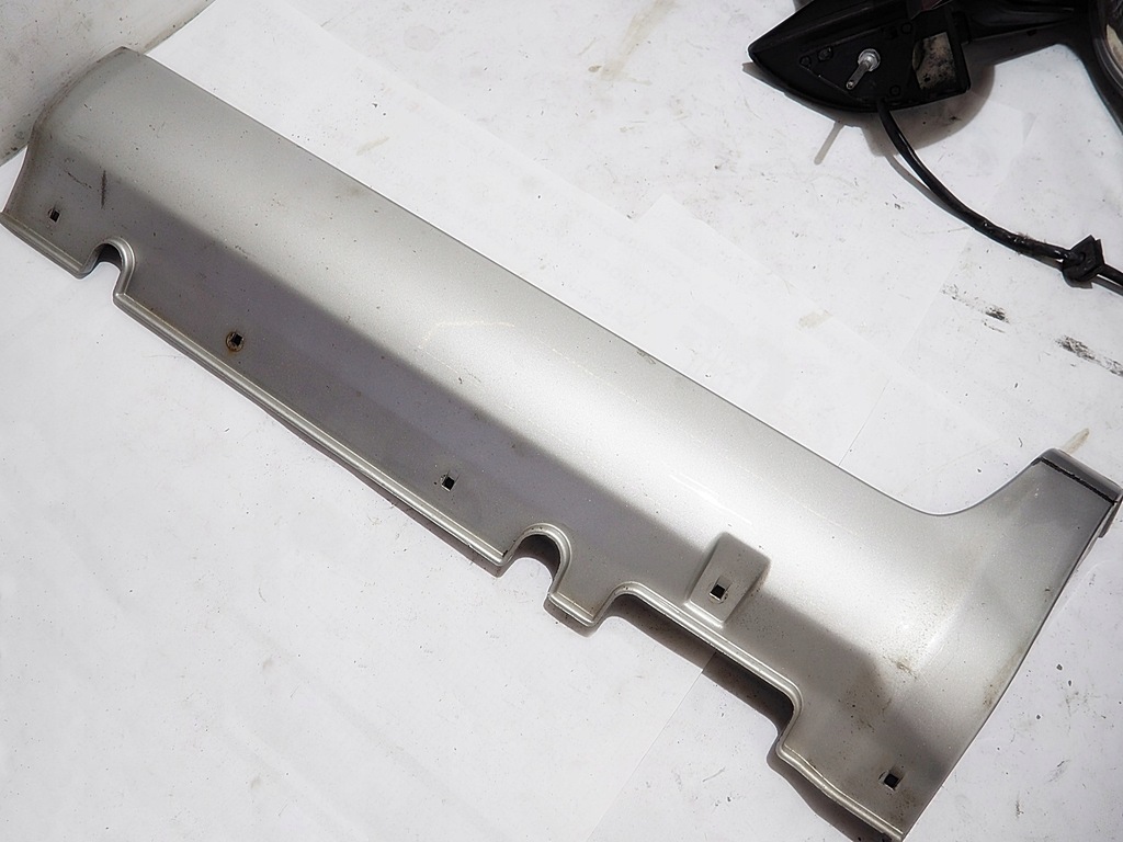 фото №2, Sportage ii молдинг порог левая задняя 87763-0z000