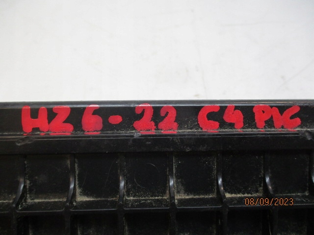 фото №14, Citroen c4 picasso крышка защита бардачка пол 300080265