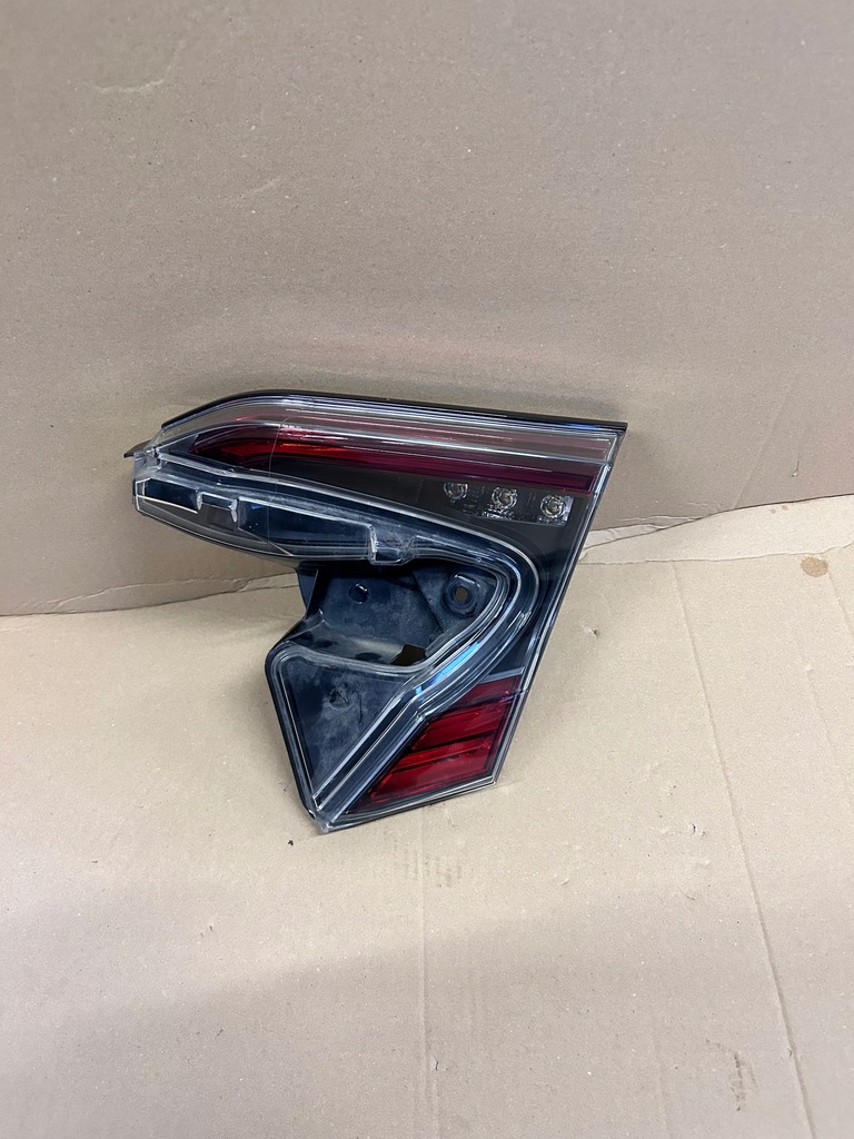 фото №1, Лампа задняя задняя правая toyota c-hr chr ch-r nr.00