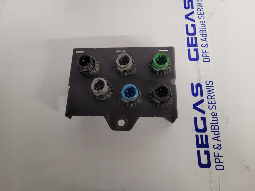 фото №1, Розподільник трубопровід adblue grzałek volvo fh renault 20851105 euro 5