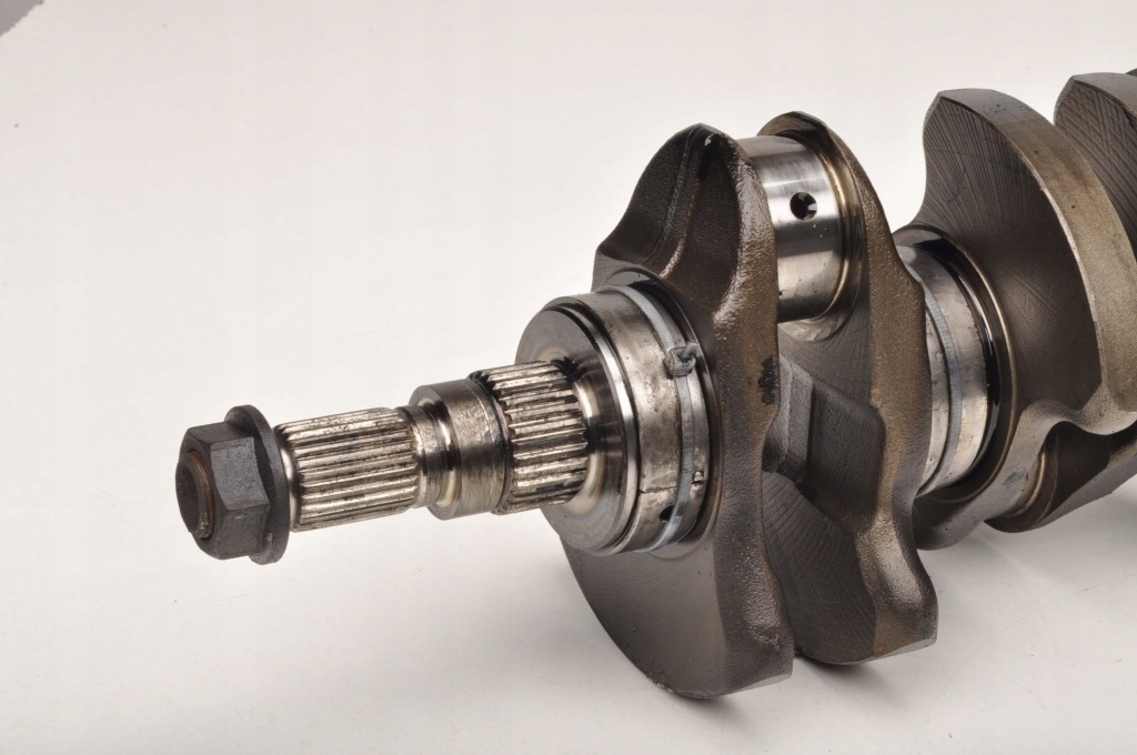 Volvo s60 xc60 v60 xc90 2.4 d5 185km wał колінчастий d5244t4 в Україні