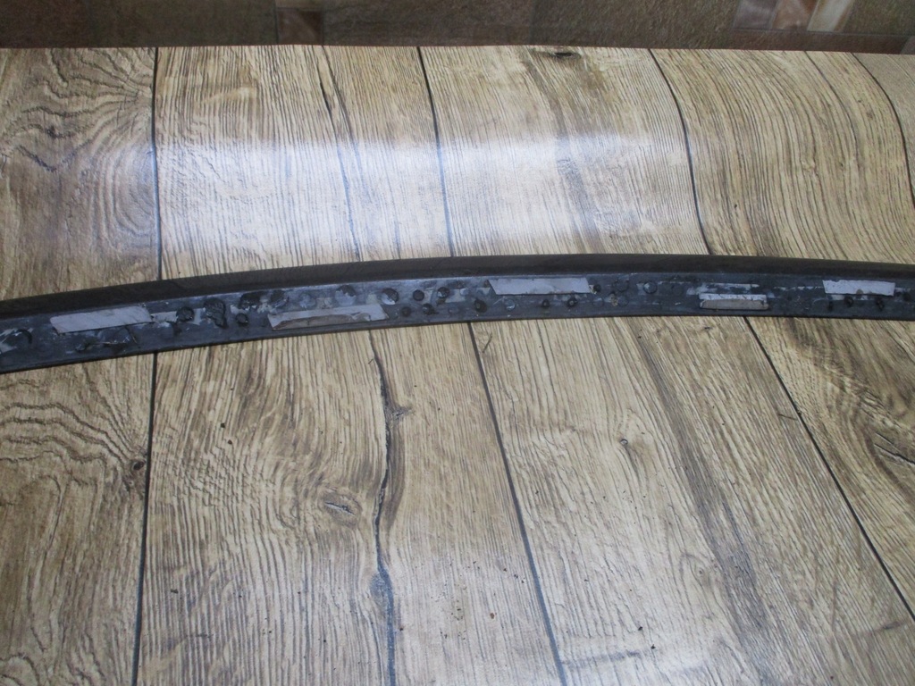 фото №8, Спойлер спойлер задний крышки skoda 1 superb i