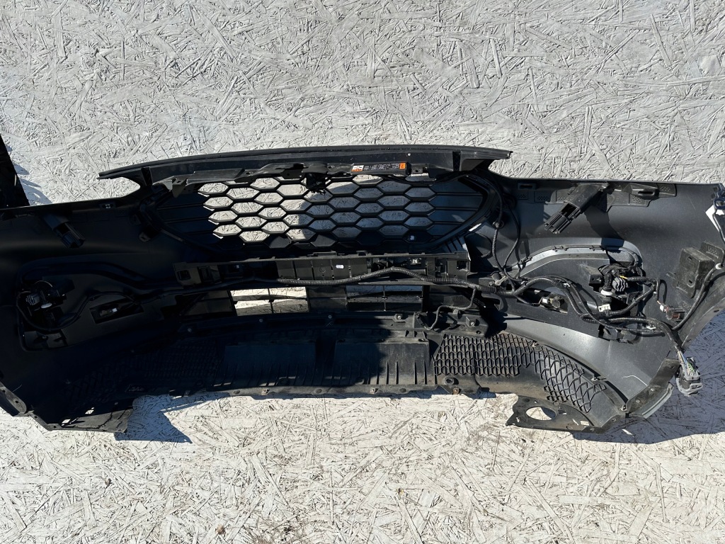 Kuga mk3 st бампер перед niebieski 6l Недорого