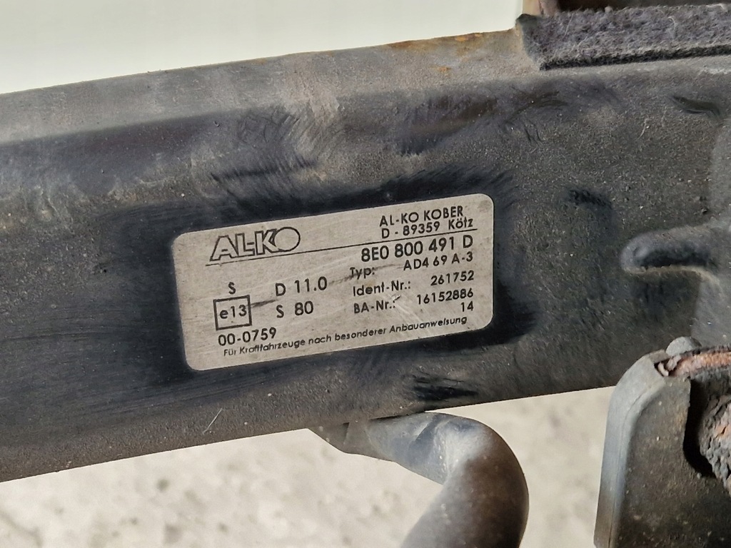 фото №16, Hak буксировочный жгут ключ audi a4 b7 kombi 2.0 tdi 8e0800491d