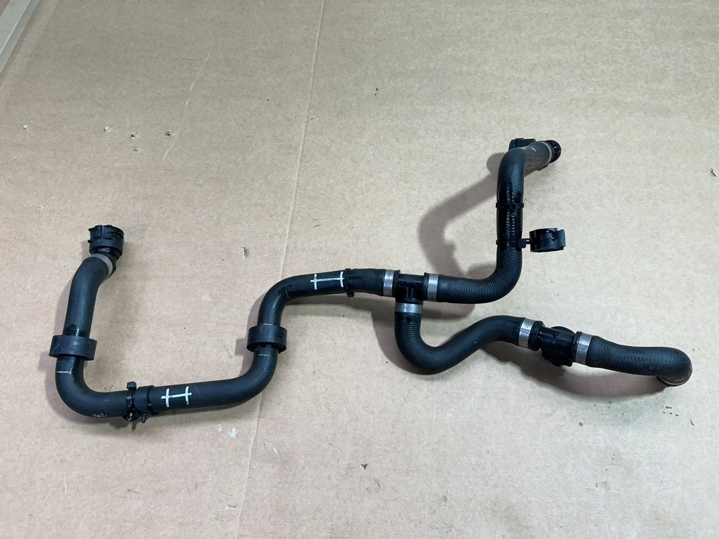 Шланг жидкость охлаждающий, трубка воды mercedes eqa w243, h243 в Украине