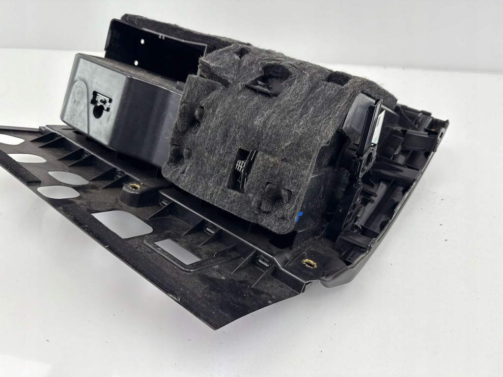 фото №11, Audi a6 c7 2015 с передний бардачок панели приборной панели