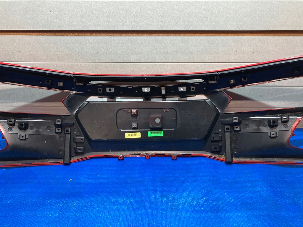 фото №11, Бампер задній chevrolet corvette c8 2020-