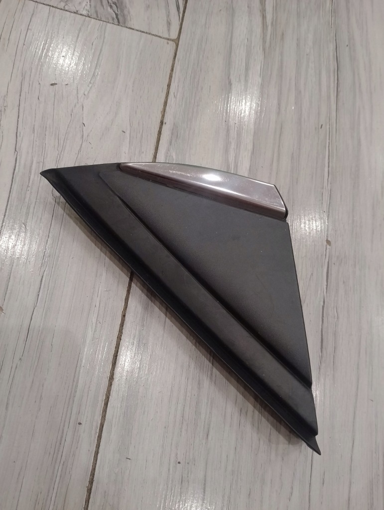 фото №1, Трикутник крила правий renault megane iv 638740438r