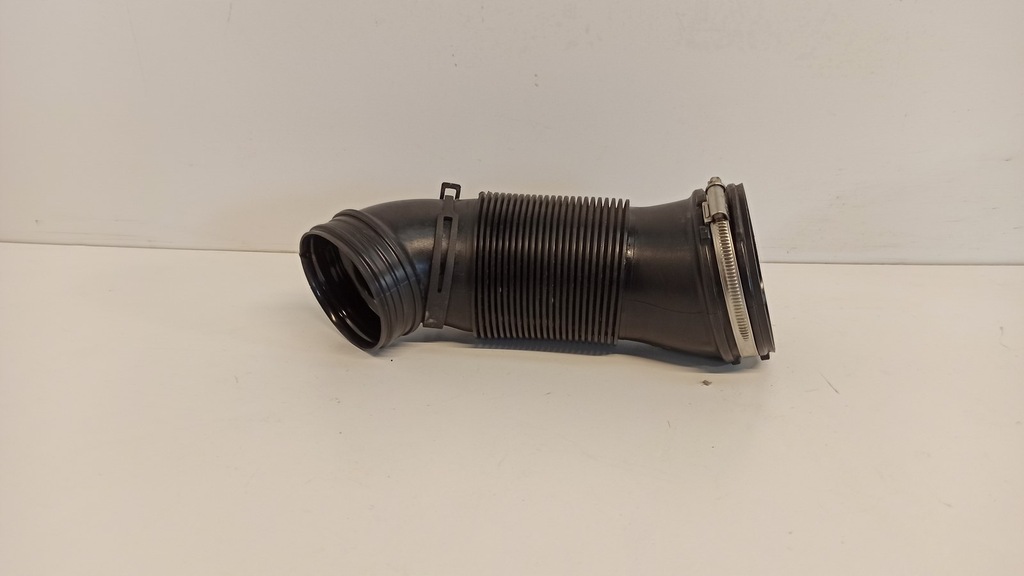 фото №1, Seat ibiza труба воздухозаборник воздуха 5q0129684d