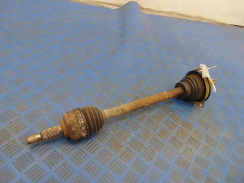 фото №1, Renault twingo ii 1.2 8v приводной вал левая