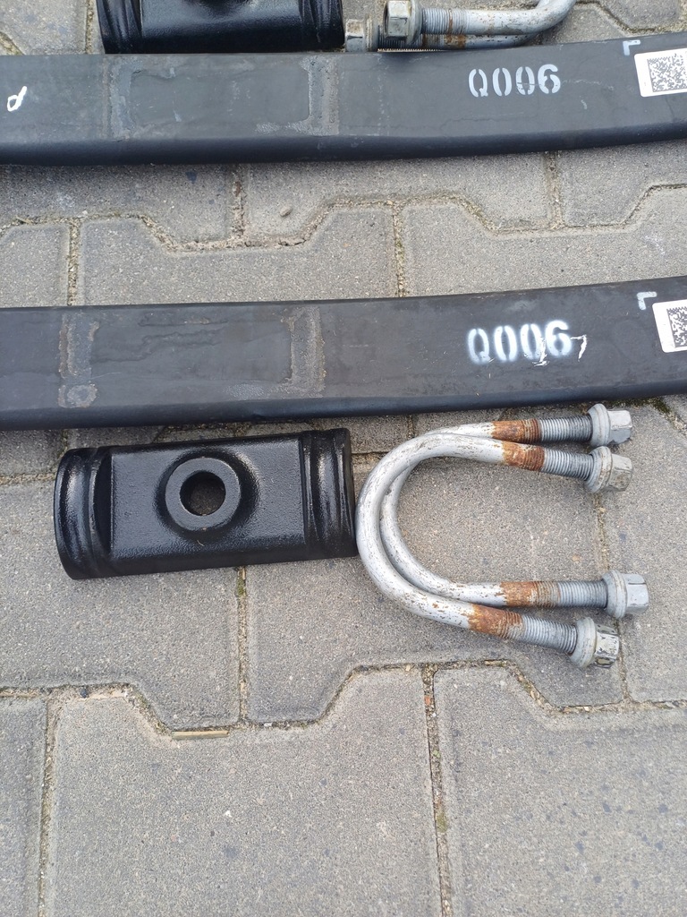 фото №3, Sprinter 910 2.0cdi ресора задня задній щітка балка 22r