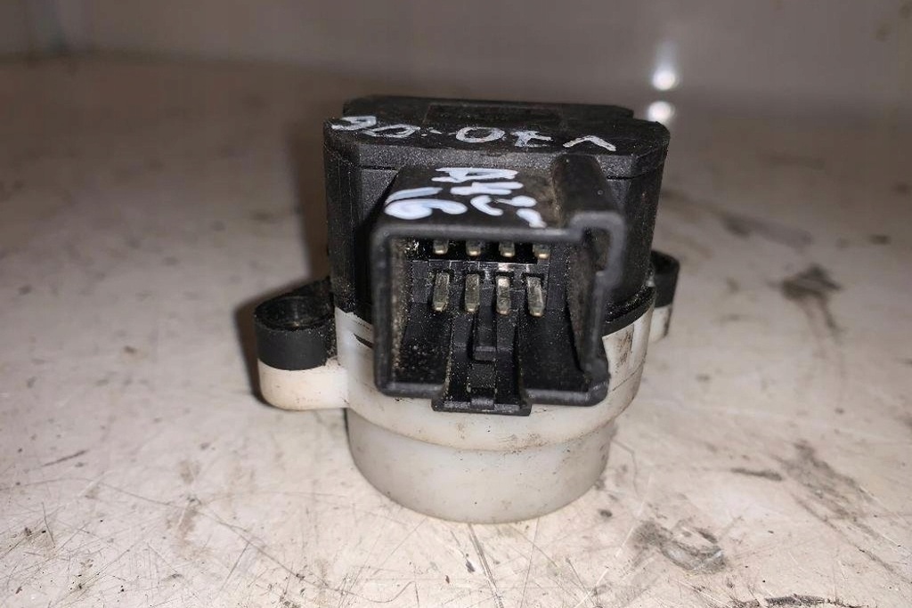 фото №1, Замок зажигания volvo v70 ii sw 8645228 2007