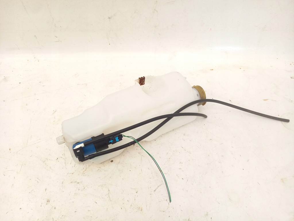 фото №1, Бачок помпа омывателя renault twingo iii 16r.