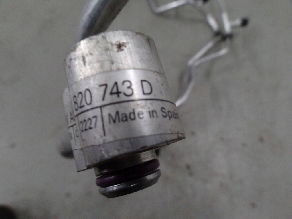 фото №7, Vw polo 6r v 2011 1.4 b шланги провода кондиционера 6r1820741p 6r1820743d